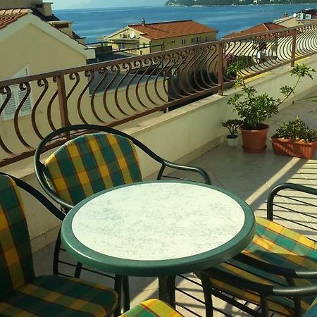 Apartman Lea Tučepi エクステリア 写真