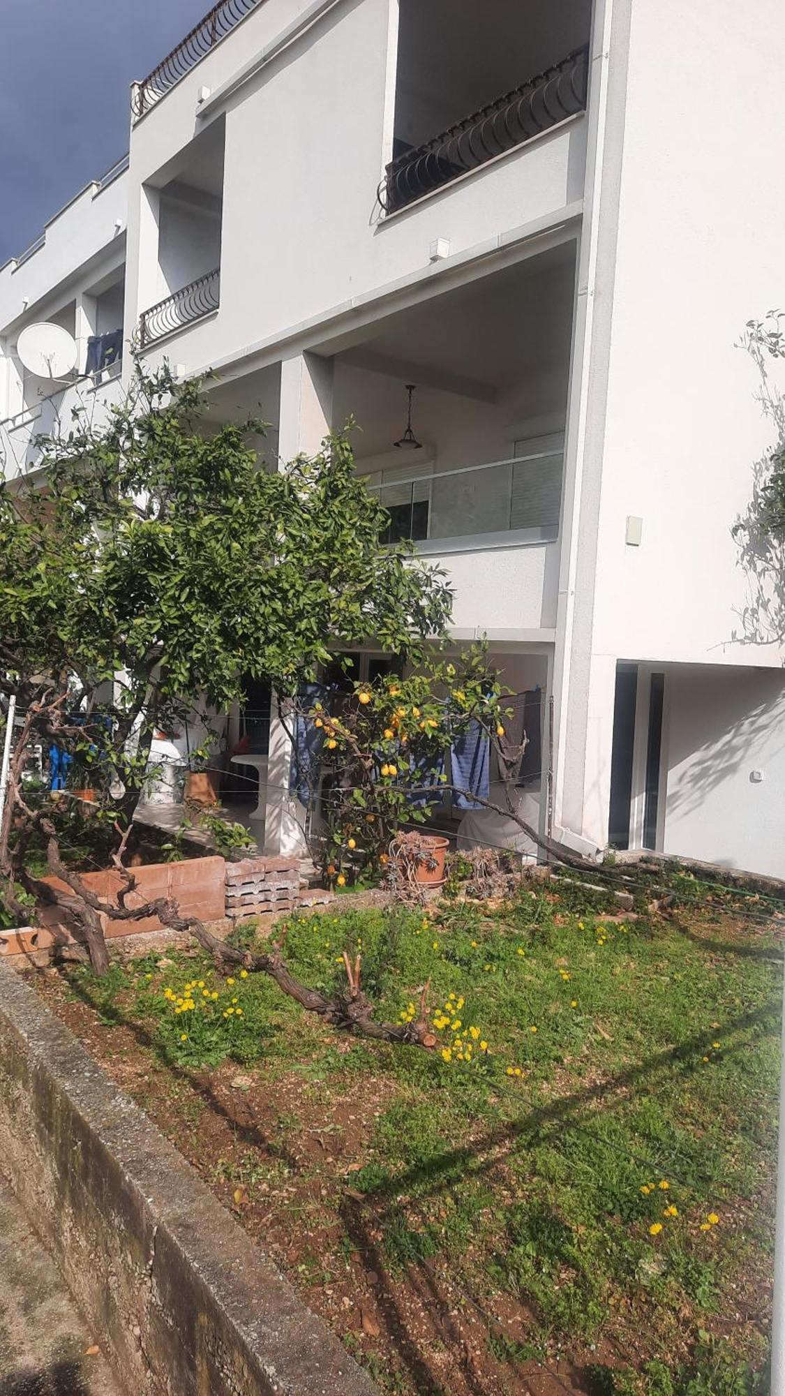 Apartman Lea Tučepi エクステリア 写真